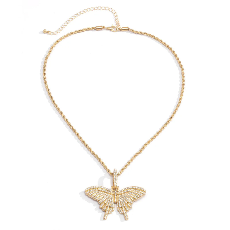 European American Butterfly Pendant Necklace Single Layer Twist Chain
