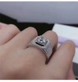 Men's Zircon Micro Inlaid Ring
