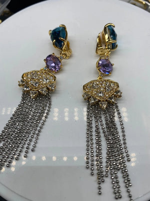 European American Ghosts Stone Tassel Long Ear Clip