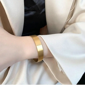 European American Titanium Steel 18k Plated Bracelet