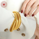 Eur&Am Light Titanium Steel Gold-Plated 3-Ring Bracelet