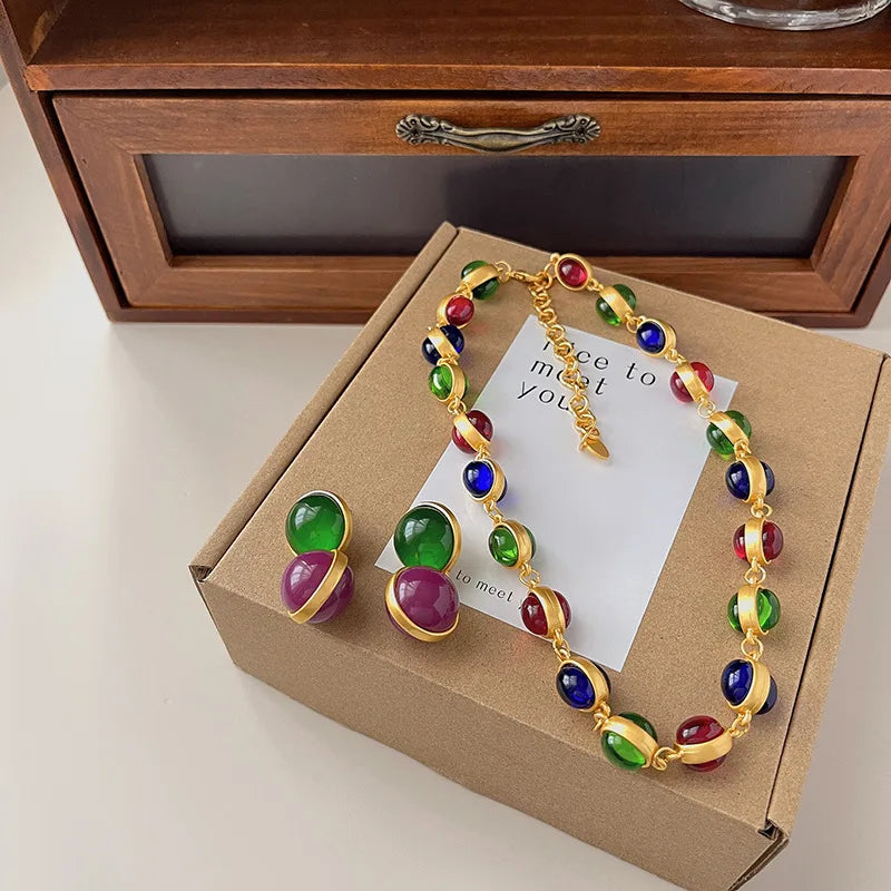 European & American Palace Style Vintage Short Necklace