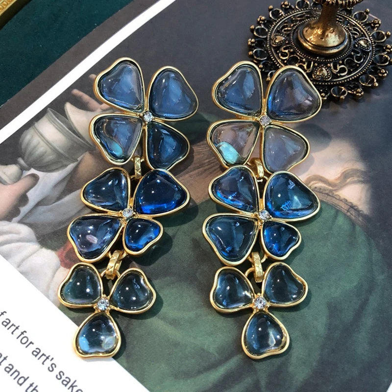 Retro European Court Style Heart Drop Earrings