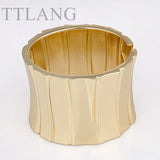 European Exaggeration Alloy Bangle