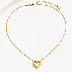 European Classic Heart Necklace Titanium Steel Colorless Gift Women's Jewelry