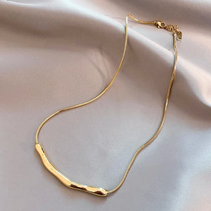 Metal Droplet Pendant Necklace For Women's Colorless Jewelry