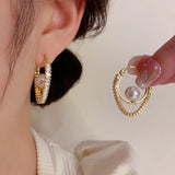 Fashionable Pearl U-shaped Earrings High-end Style