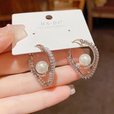 Fashionable Pearl U-shaped Earrings High-end Style