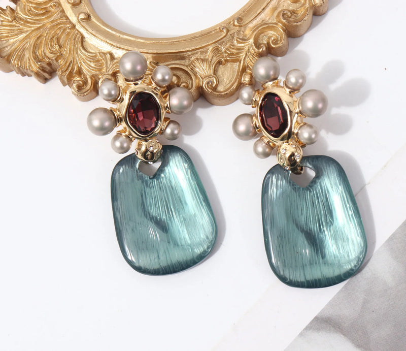 Retro Oil Nail Cover Shape Pearl Ear Clip