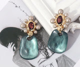 Retro Oil Nail Cover Shape Pearl Ear Clip