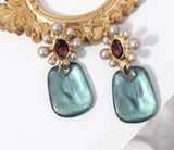 Retro Oil Nail Cover Shape Pearl Ear Clip