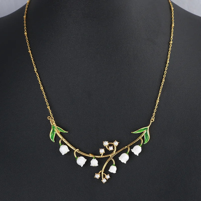Elegant Lily of the Valley Pearl Necklace