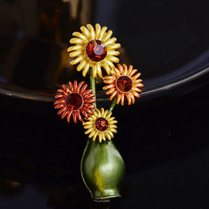 Retro Sunflower Brooch Pin Oil Painting Clothing Accessory