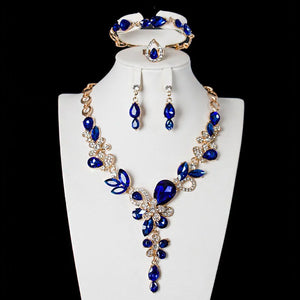 European & American Sparkling Crystal Necklace Set