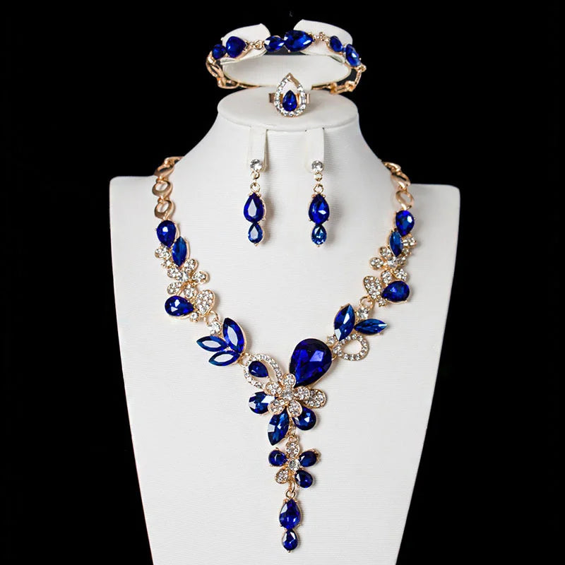 European & American Sparkling Crystal Necklace Set