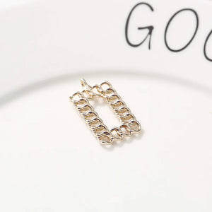 Exaggerated Retro Metal Earrings Necklace Pendant Jewelry Material 8pcs