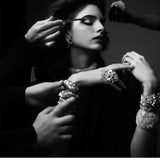 Extravagant Rhinestone Round Bangle Hand Jewelry for Women