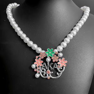 Sorority Society Enamel Ivy Leaf Flower Pendant Necklace Choker