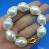 Large Shell Pearl Bracelet 7.5 Inch Boutique Ladies Jewelry Gift