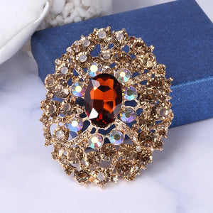 Crystal Rhinestone Glass Brooch for High-end Clothing Accessories