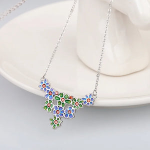 Silver Green Flower Pendant Chain Small Fresh Sweater Jewelry
