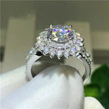 Zircon Inlaid Silver Wedding Party Ring for Women