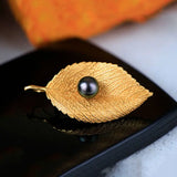Retro Silver Leaf Corsage Brooch Women's Pearl Charm Jewelry