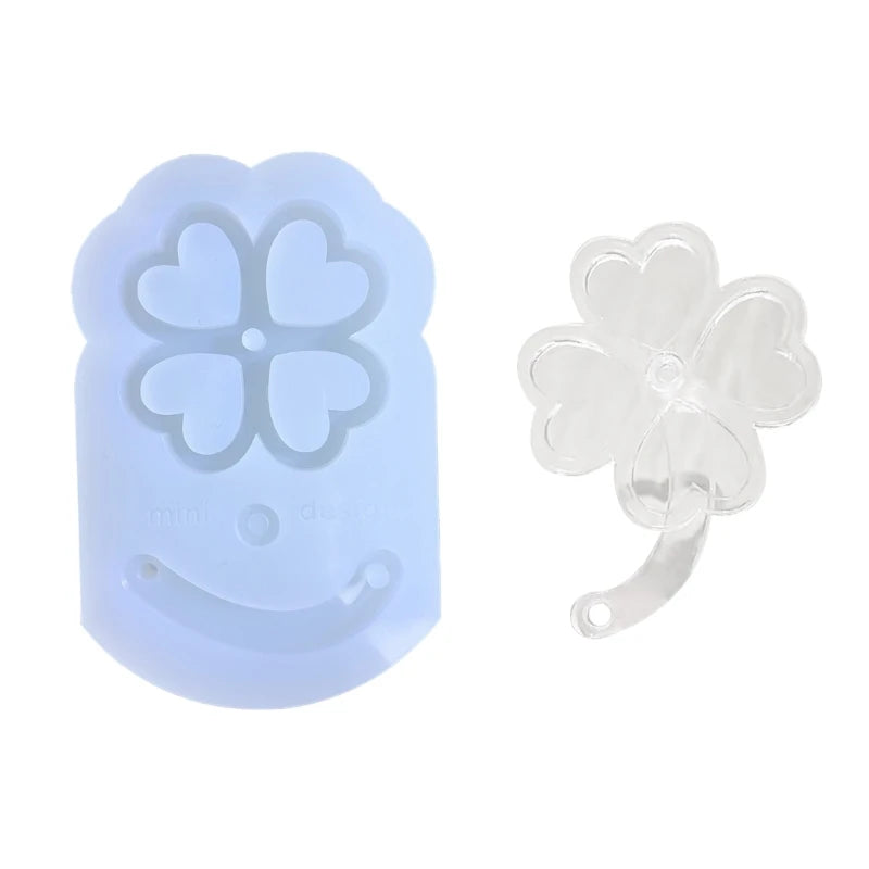 F19D Rotatable Clovers Resin Frame Mold DIY Car Pendant Jewelry Silicone Mold