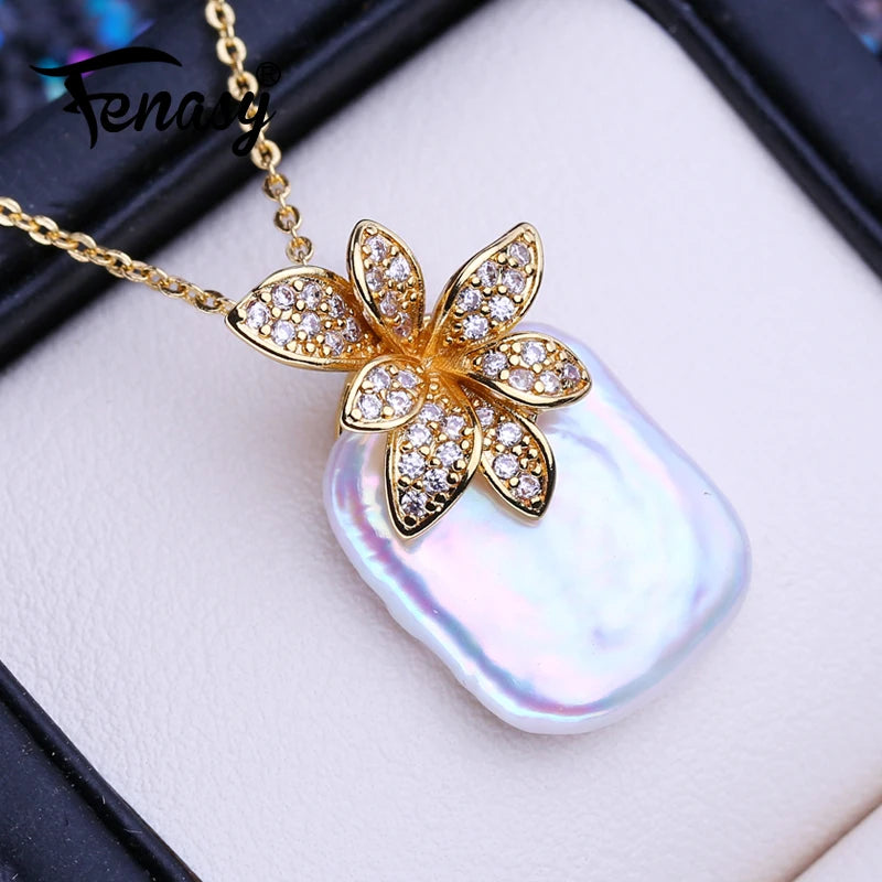 Baroque Pearl Pendant Necklace Flower Pendant Gift