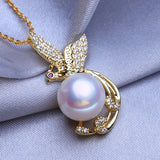 Women's Natural Pearl Necklace with Personalized Bird Pendant