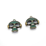 30pcs Antique Green Bronze Hollow Skull Beads Pendants Lot