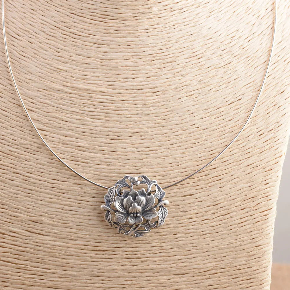 Vintage 925 Silver Flower Pendant Solid Thai Silver for Women Men