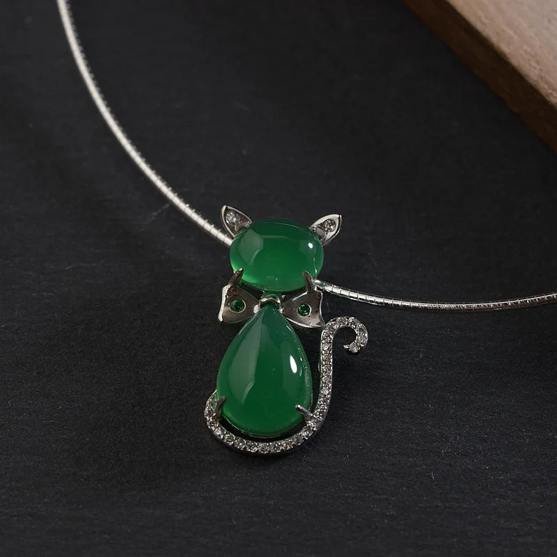 Green Chalcedony Cat Pendant 925 Silver