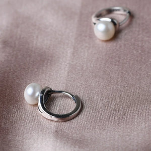 Freshwater Pearl Hoop Earrings in 925 Silver