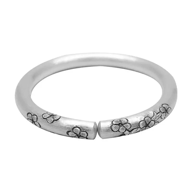 Vintage Flower Pattern Bangle Thai Silver Jewelry