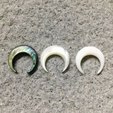 Mother of Pearl Crescent Pendant Shell Beads 20mm 5pcs