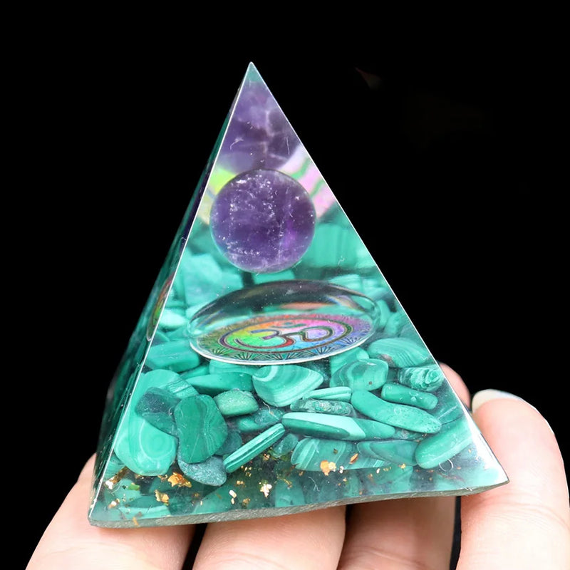 FYJS Orgonite Malachite Pyramid Necklace