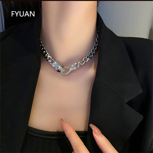 Snake Shape Hook Choker Necklaces for Women Geometric Chain Necklaces