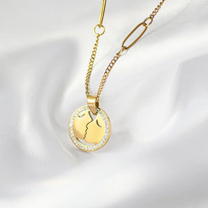 Creative Kissing Necklace, Small Steel Collarbone Pendant