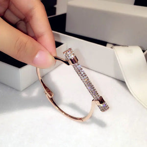 Famous High Jewelry Bracelet for Women Gift