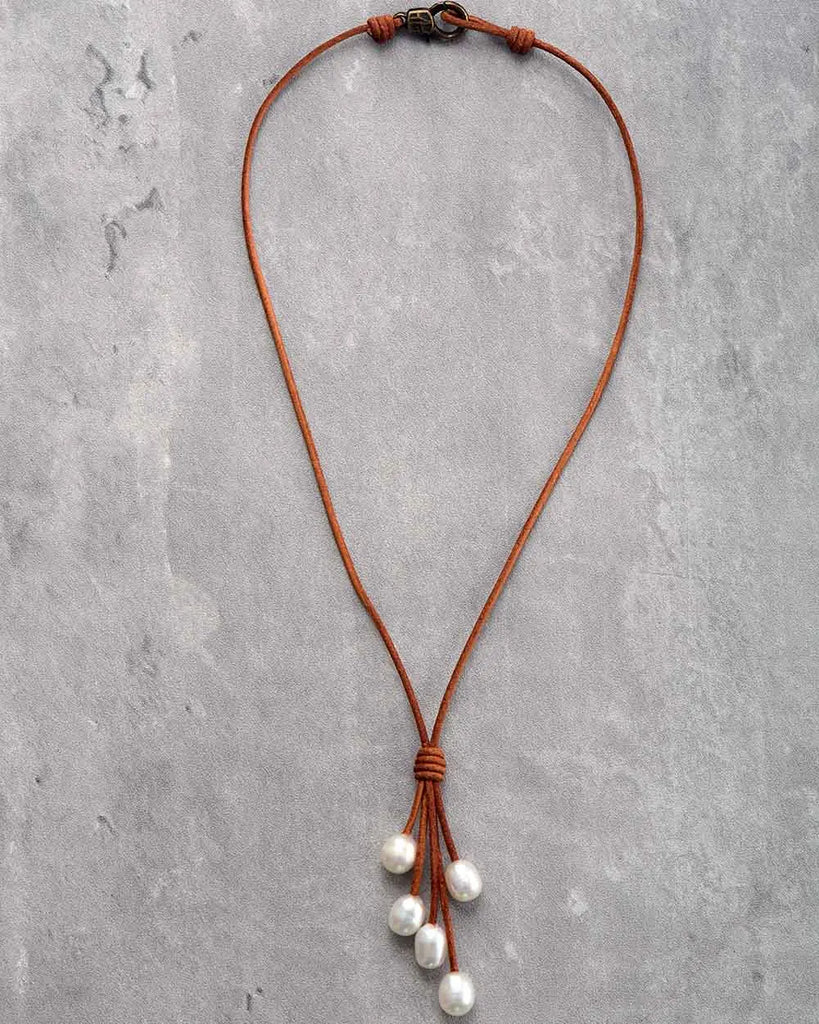Natural Freshwater Pearl Leather Choker Necklace Women