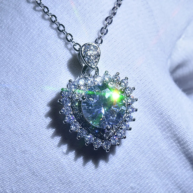 3 Carats Love Heart Zircon Diamond Pendant Necklace for Women