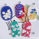 Acrylic Irregular Shape Daisy Necklace