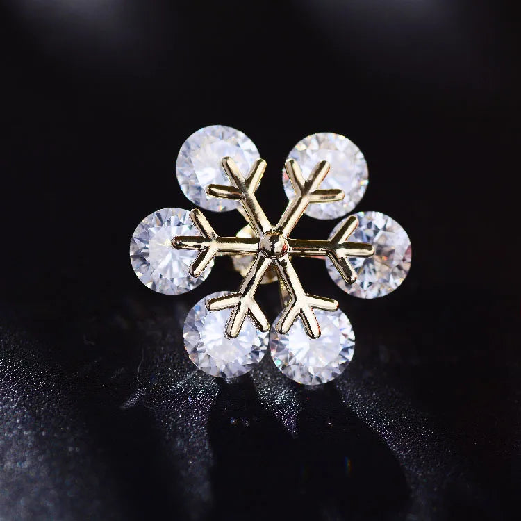 Snowflake Brooch Personality Anti-lighting Buckle Dress Accessories
