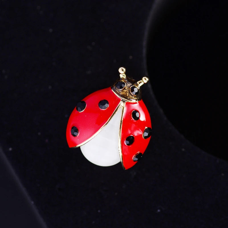 7-Star Ladybug Brooch Pin Red Enamel Insect Creative Fun Small Brooch