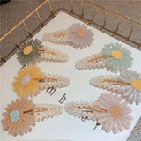 Daisy Jewelry Hair Clips Hair Claw Clip Flower Hair pins Barrette Women Summer