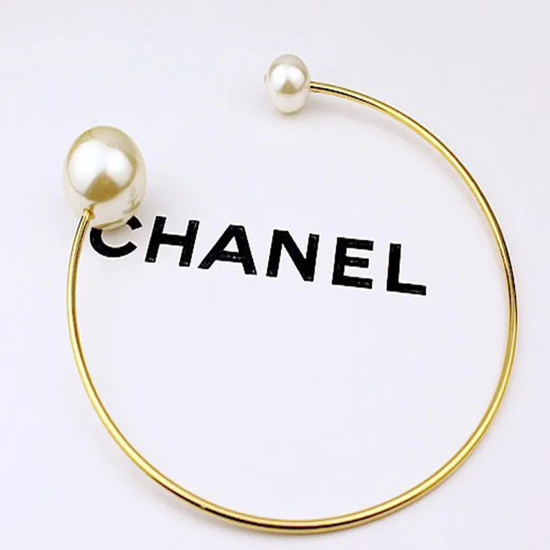 Exaggerated Large Pearl Necklace Women Silver Clavicle Chain Jewelry