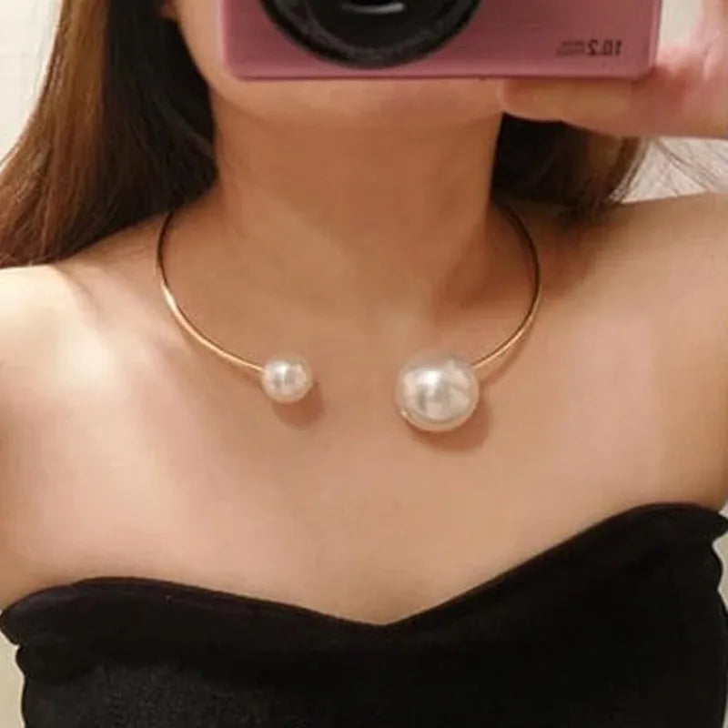 Exaggerated Large Pearl Necklace Women Silver Clavicle Chain Jewelry