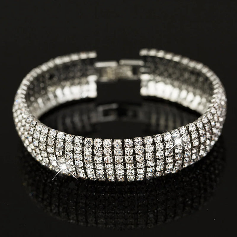 Exaggerated Temperament Rhinestone Bracelet