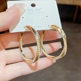 Metal Twist Pearl Earrings